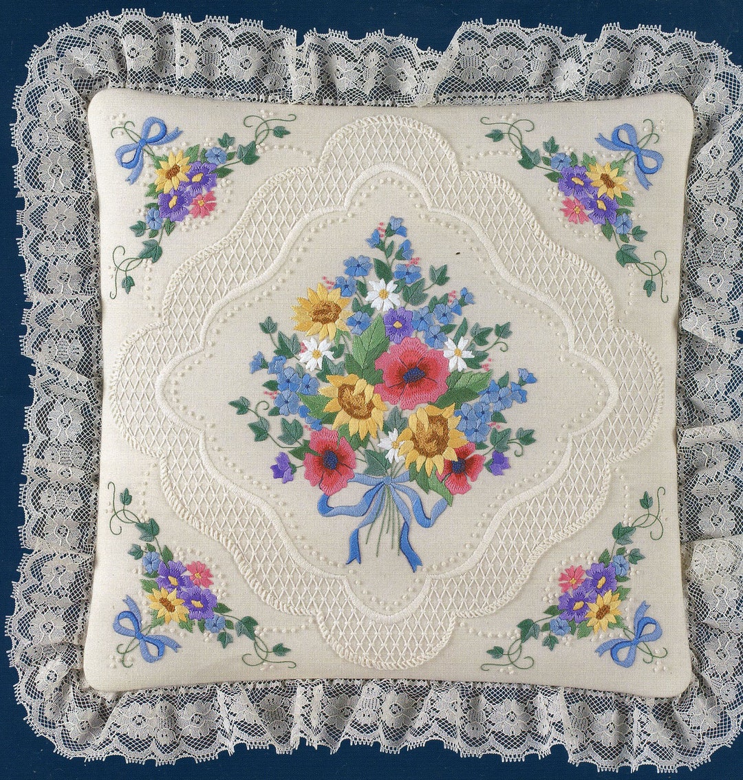 Kit Broderie Crewel Bouquet Printemps 1978 Paragon - Vintage Complet Jamais Utilisé