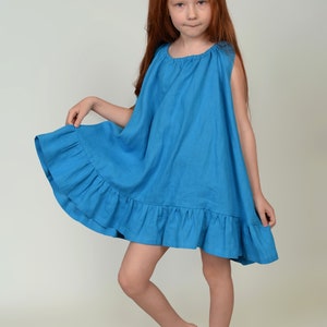 Robes pour filles. Petites robes en lin. Robe bleue. Fait main par elen'do image 4