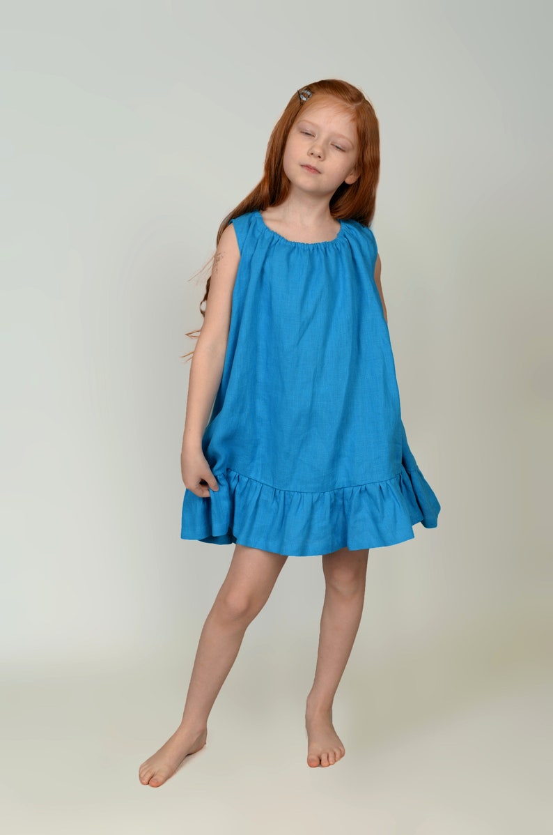 Robes pour filles. Petites robes en lin. Robe bleue. Fait main par elen'do image 3