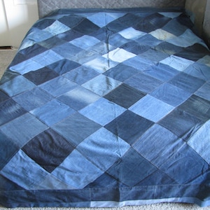 Heavy Denim King Quilt With Cotton Flannel Backing, Reclamed Jean Blanket, Eco-friendly denim throw, Repurposed denim bed comforter