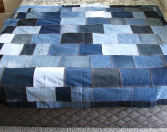 Two-sided Denim Quilt, Reclamed Jean Summer Blanket, Eco-friendly denim throw, Repurposed denim bed cover