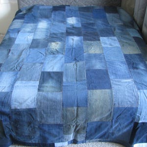 Heavy Denim King Quilt With Cotton Flannel Backing, Reclamed Jean Blanket, Eco-friendly denim throw, Repurposed denim bed comforter