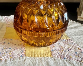 Vintage Indiana Glass Diamond Point Amber Fairy Lamp.