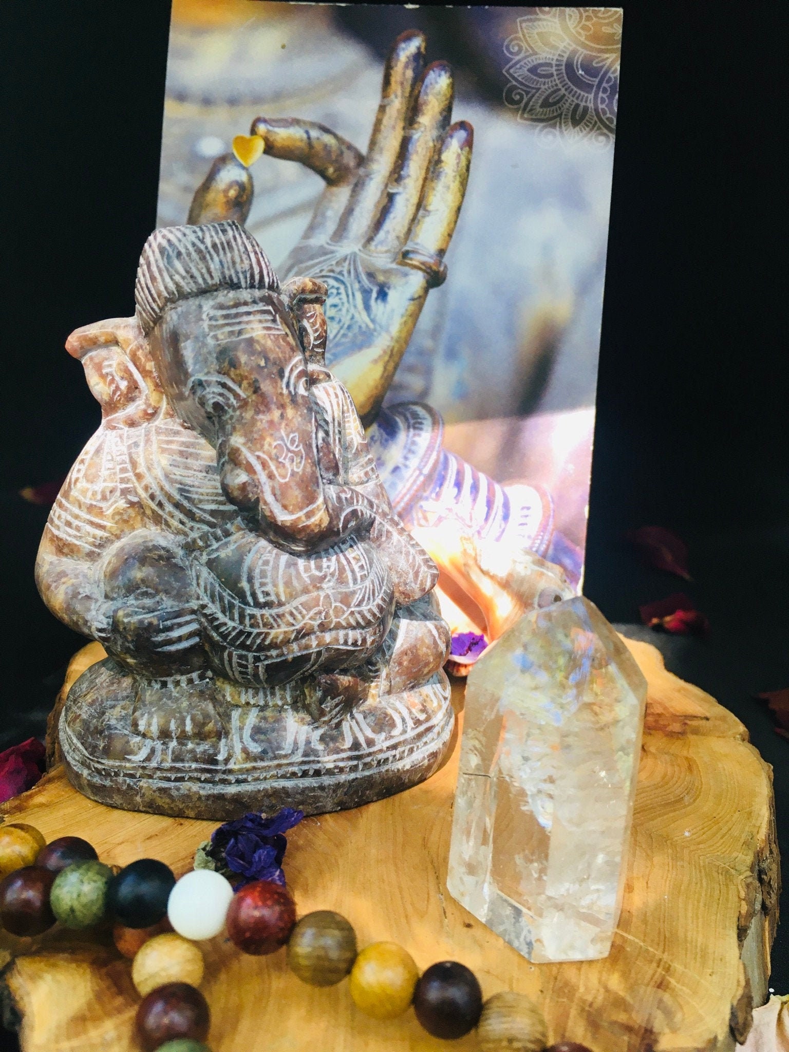 Ganesh et Son Cristal Solaire/statuette en Pierre d'agra/Énergie Libre Création Soins Quantiques/Lit