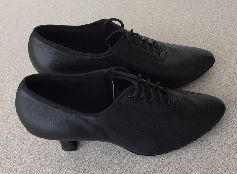 Good Condition 2 12 inch heel Size 7 12 Black Dance Shoes with Laces Star Dance Shoes Vintage Ballroom Dance Shoes