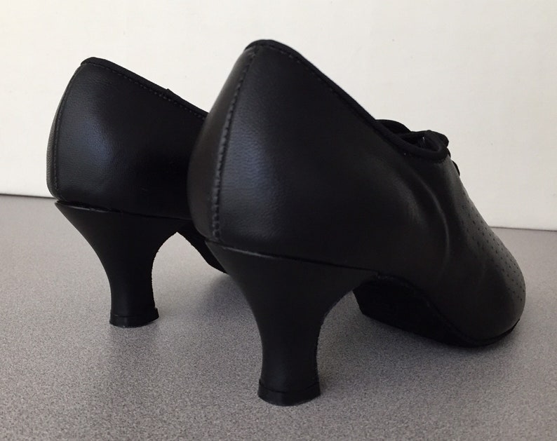 Good Condition 2 12 inch heel Size 7 12 Black Dance Shoes with Laces Star Dance Shoes Vintage Ballroom Dance Shoes