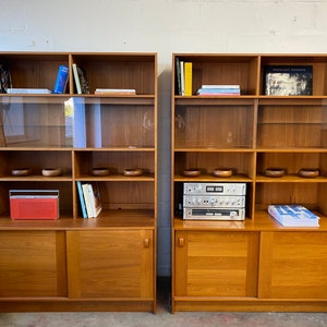 Domino mobler bookcase deals