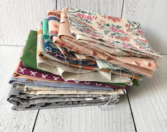 1.1 lb Cotton + Steel Scrap Bundle - 1.1 Pounds of Fabric Scraps - Quilters cotton