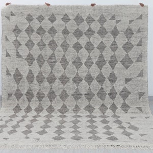 Natural Ivory Grey Moroccan Wool Handknotted Distressed finish Boho Rug, Customize in any size-MRC-15