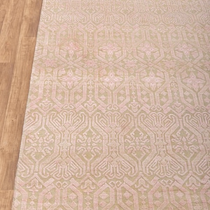 8X10 Rug Soft Pink Modern Repeat Design Rug Handmade Wool Silk Rug, Area Rug #6803 (242x300 Cms.)