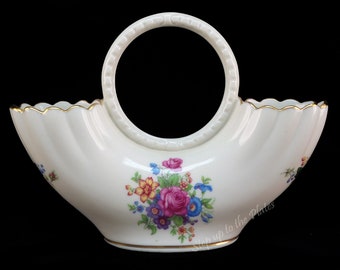 Lenox China ROSE 81 J300 Vintage Wedding Bracelet Vase Dual Ring Center Handle circa 1930s to 1940s