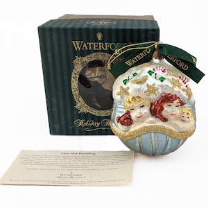 Waterford Crystal Holiday Heirlooms SNUG in THEIR BED Night Before Xmas Ornament