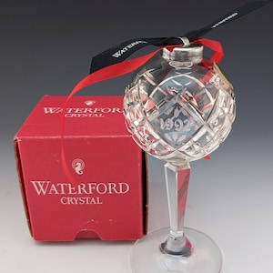 Waterford Crystal Annual Ball Christmas Tree Ornament 1992 1st Edition Holly Leaves