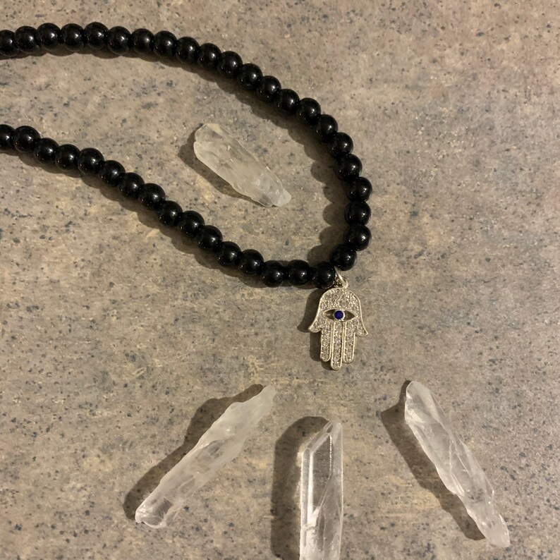 Hamsa choker