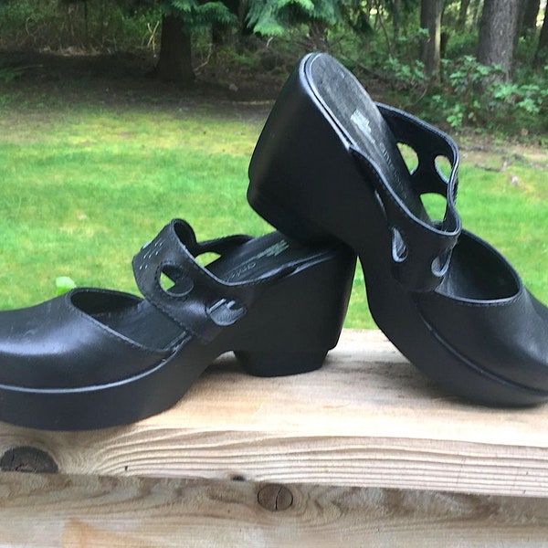 slinky platform mules