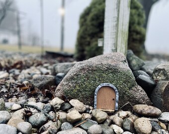 Minature Door Decorative 3D Printed Wooden Doorway with Arch