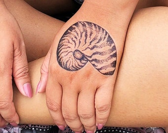 Nautilus Shell - Nautilus Tattoo / Nautilus Shell Tattoo / Nautilus Temporary Tattoo / Sea Tattoo / Shell Tattoo / Nautilidae Tattoo / Sea