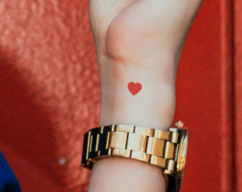 Petits cœurs rouges (ensemble de 5) - Tatouage temporaire / Tatouage temporaire cœur rouge / Tatouage temporaire petit cœur / Tatouages minuscules / Petits tatouages