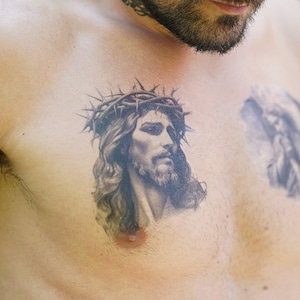 Jesus Crown of Thorns Tattoo - Jesus Temporary Tattoo / Religious Tattoo / Saviour Tattoo / Jesus Tattoo / Crown of Thorns / Jesus Christ