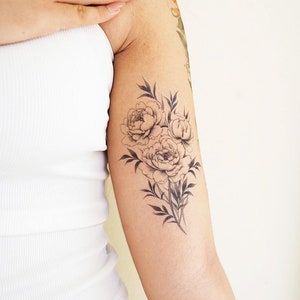 Gentle Peony - Peony Temporary Tattoo / Delicate Flower Tattoo / Tattoos for Women / Gentle Peony Tattoo / Floral Temporary Tattoo / Flowers