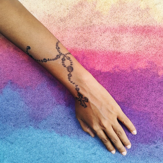 101 Best Hand Rosary Tattoo Designs That Will Blow Your Mind!