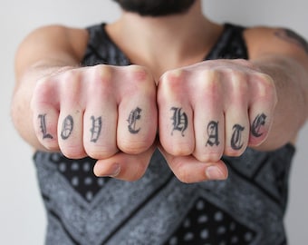 Knuckles Old Letters - Tatuaje temporal / Knuckles Tatuaje temporal / Tatuajes de dedos / Tatuaje de letras / Tatuaje de texto / Conjunto de tatuajes