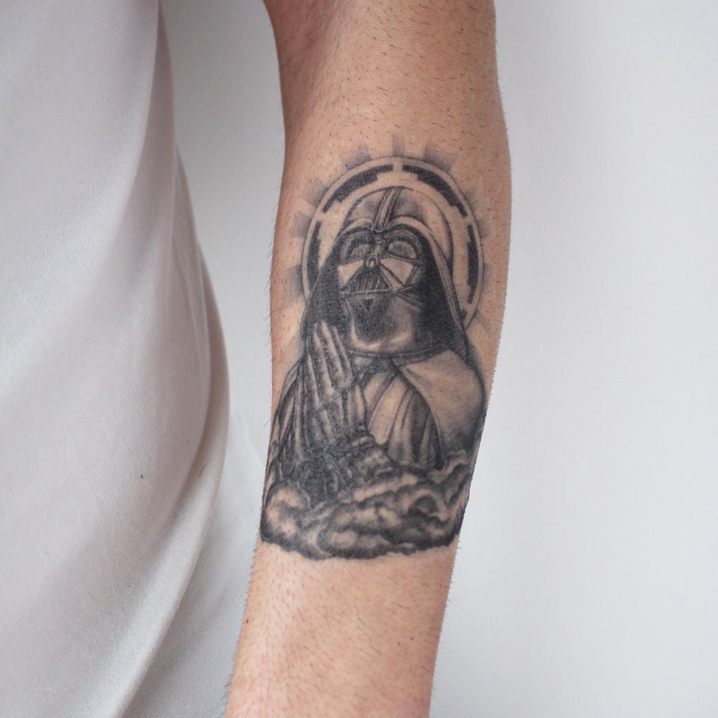 Tatouage Vierge Marie Qui Prie Dark Vador priant Tatouage temporaire / Tatouage réaliste / - Etsy France