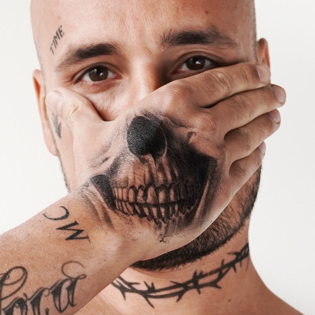 Skull Hand Tattoo Skull Mouth Tattoo / Halloween Skull - Etsy Italia