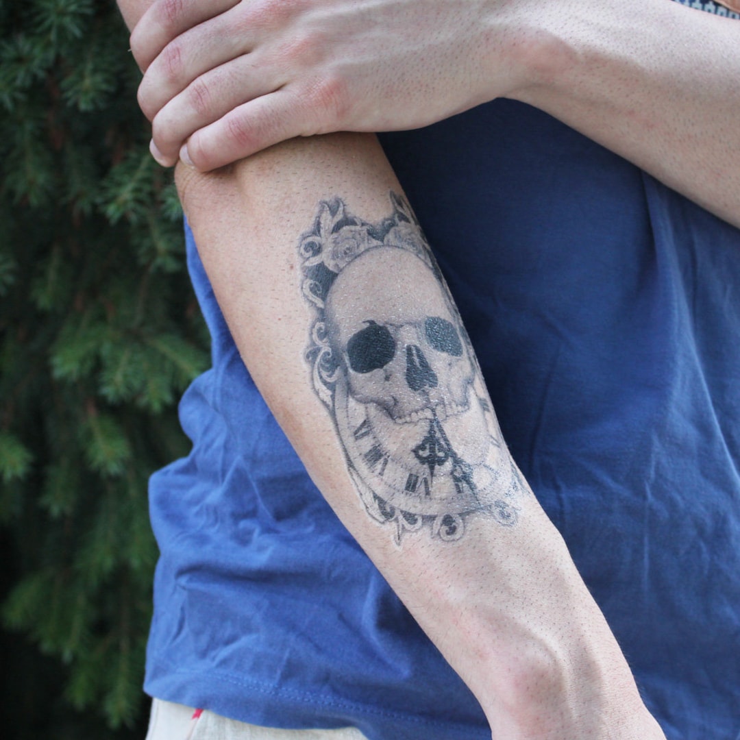 Time is up Skull Temporary Tattoo /skull Temporary Tattoo/ Black Tattoo