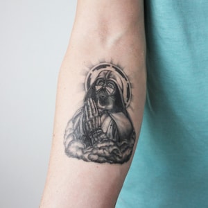 Praying Darth Vader - Temporary Tattoo / Realistic Tattoo / Star Wars Temporary Tattoo / Darth Vader Tattoo / Darth Vader Temporary Tattoo