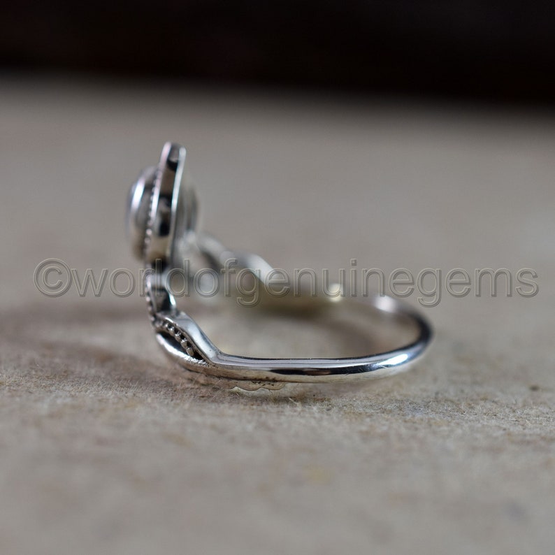 Chevron Pear Design Moonstone Ring Bohemian Women/'s Jewelry Designer Handmade Jewelry 925 Sterling Silver Ring Fine Art Jewelry Girl Ring