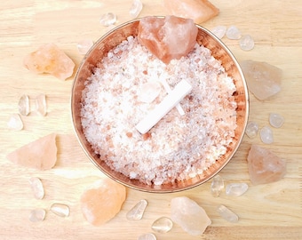 Quiet My Mind Bath Salts: Moonstone, Selenite, Lavender, Frankincense, Clove, Tangerine Oils- 24 oz