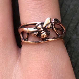 Adorable Copper Bee Ring, Copper Ring, Nature Jewelry, Woman's, Stylish, Unique, Hand Made, Light Weight, Great Gift, Everyday Wear,