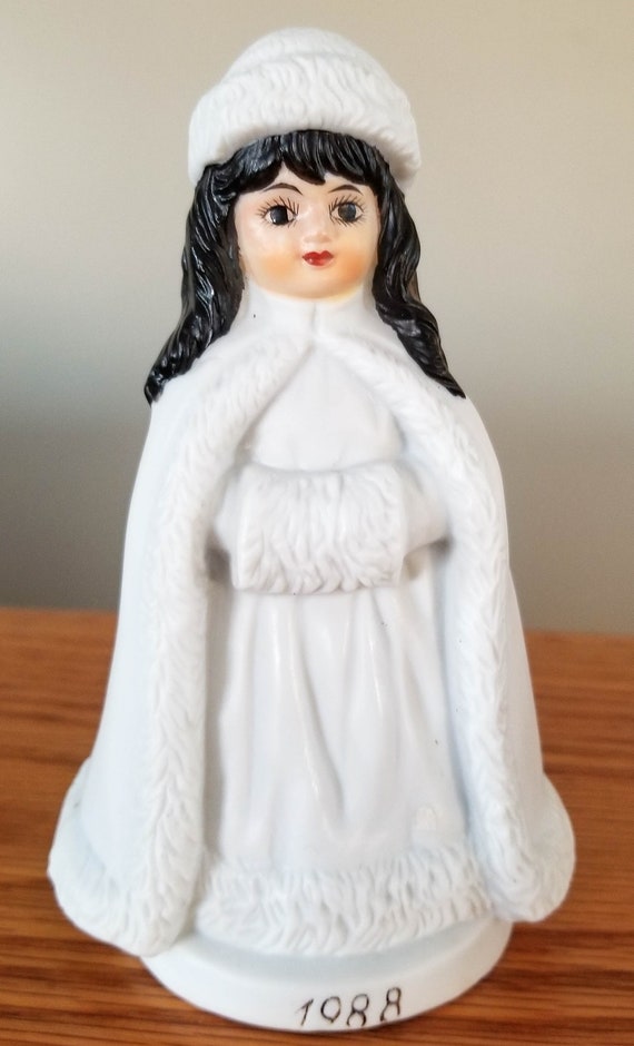 house of lloyd christmas around the world dolls