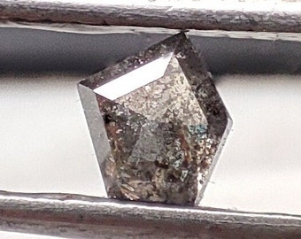 Diamante natural de 0,30 quilates con forma de sal y pimienta, talla rosa, 3,6 x 4,2 mm, libre de conflictos, calidad VS1.