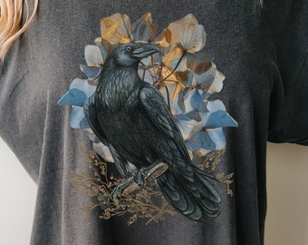 Whimsigoth Raven Pressed Flowers Shirt Soft Goth Whimsigothic Dark Cottagecore Ästhetisches Shirt Witchy Shirt Dark Academia Goblincore Crow