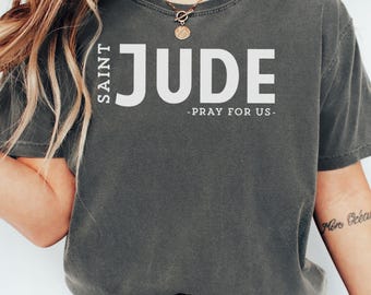 Saint Jude T-Shirt, katholischer Heiliger, bitte für uns, Komfortfarben, religiöses T-Shirt, inspirierendes Shirt, Schutzpatron T-Shirt