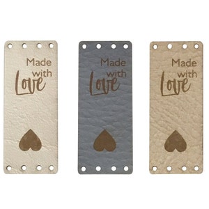 Etichette pieghevoli in similpelle rettangolari personalizzabili con piega centrale da 20 mm x 50 mm. Etichette in pelle personalizzate, Etichette fatte a mano, Etichette per maglieria-001