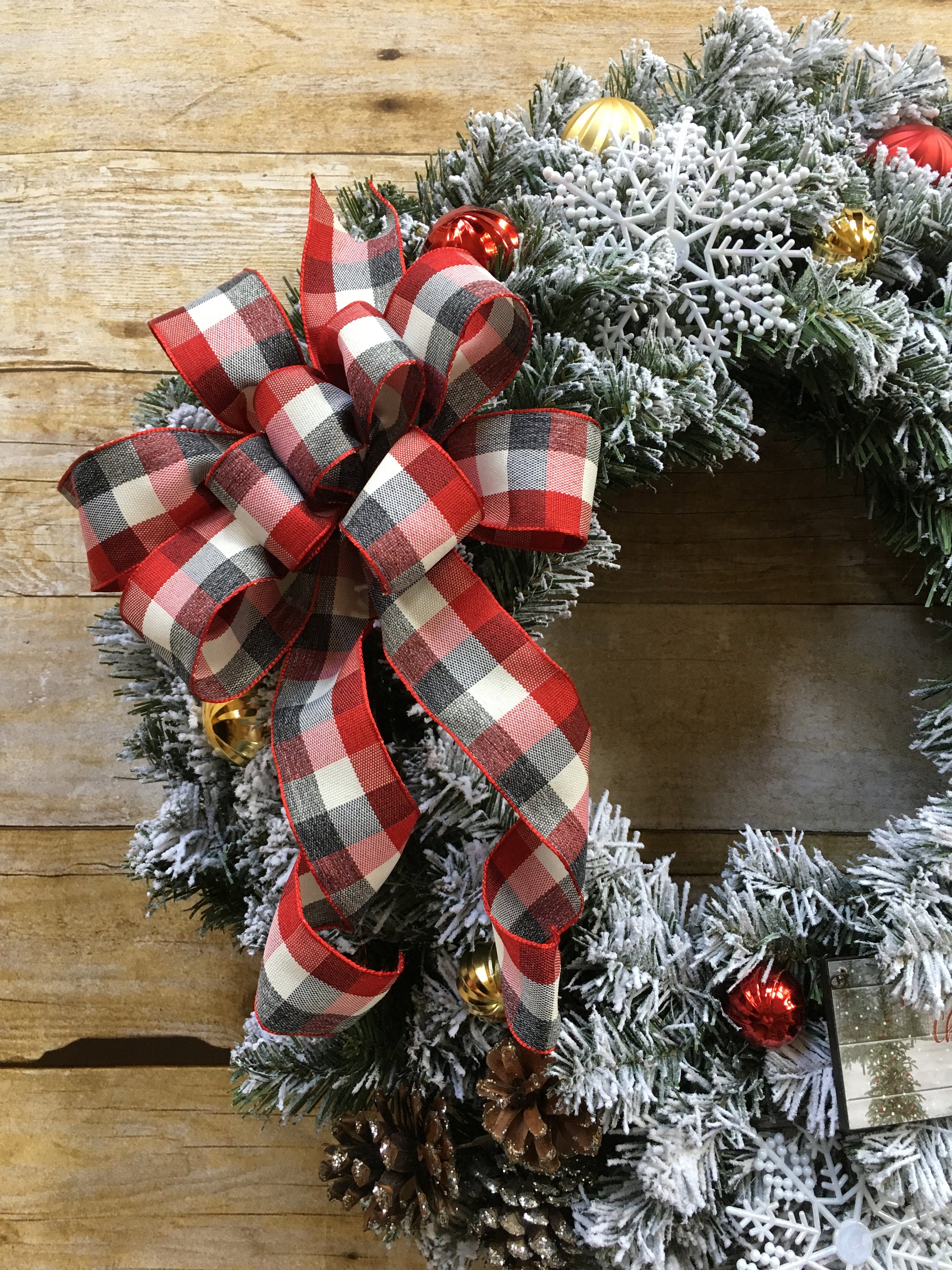 11 1 196 Christmas Wreath main image 1