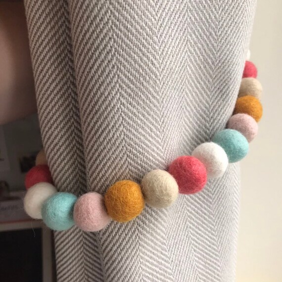 Filz Ball Vorhang Krawatte Rucken Wohnkultur Zubehor Etsy