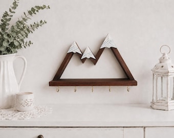 Llavero de montaña con estante / Soporte de pared rústico de madera para llaves / Regalo para excursionistas
