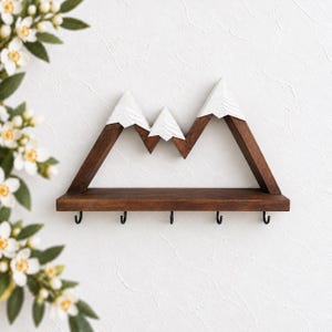 Schlüsselhalter „Bergmotiv“ mit Ablage und 5 Haken | Garderoben-Organizer