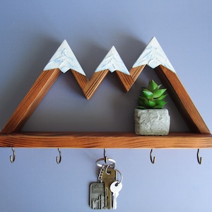 Rustic Mountain Key Holder with Shelf: Pine Wood Entryway Organizer