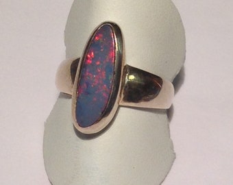 Boulder Opal Ring, 925er Silber, schönes rötliches Feuer