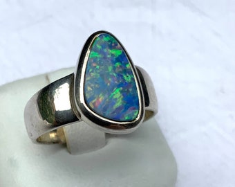 ring opal