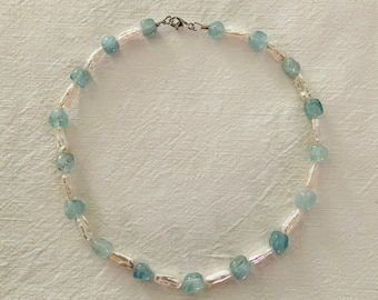 Kurze Halskette Aquamarin und Biwa-Perle