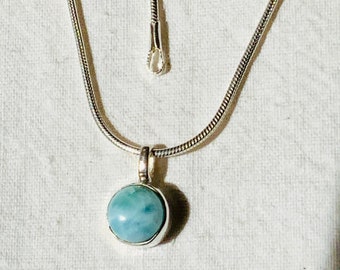 Small trailer Larimar