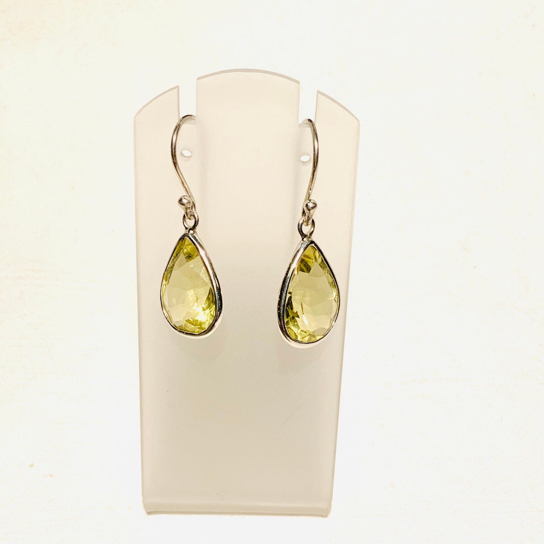 Boucles D'oreilles Pendantes Citron Fruit, Dorées, Neuf Avec étiquettes, Fermoir Clous