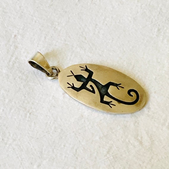Anello Lucertola Salamander Simbolo Il Sciamano Onice Nero Argento