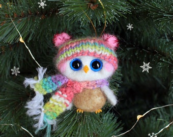 Cute owl Christmas ornament